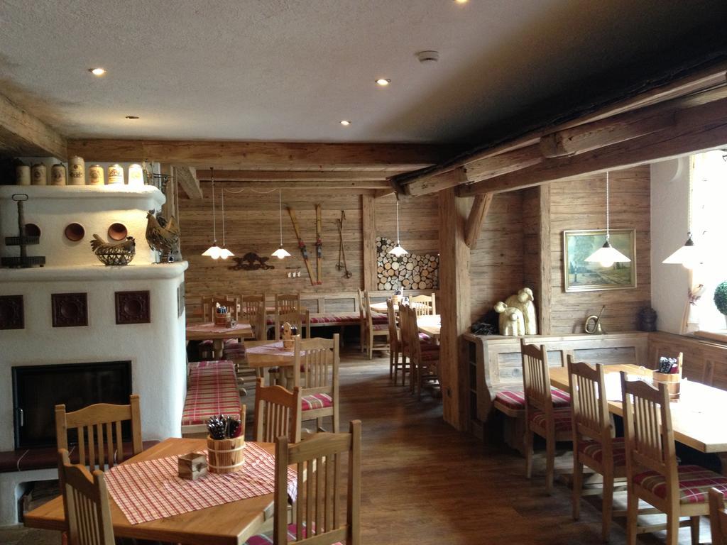Landhotel Zur Alten Kaserne 에베른 외부 사진